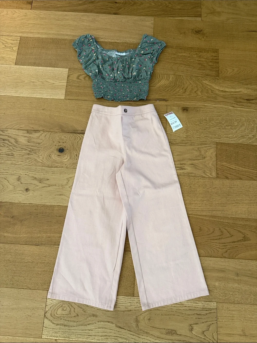 Wide Leg High-Rise Pants in Light Pink Paired with Cropped Floral Top